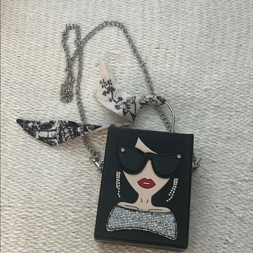 Chic Black Designer Crossbody Bag